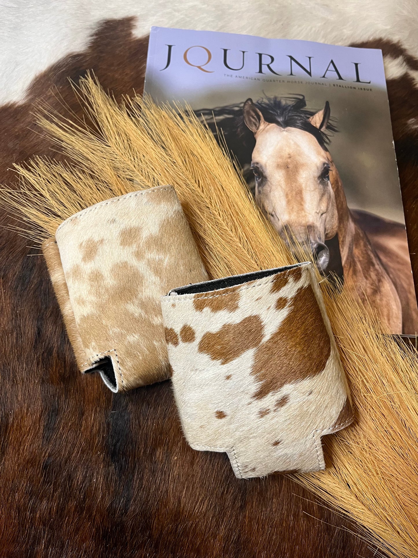 Short Can Cowhide Drink Sleeve