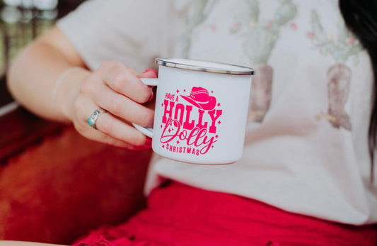 Holly Dolly Campfire Mug
